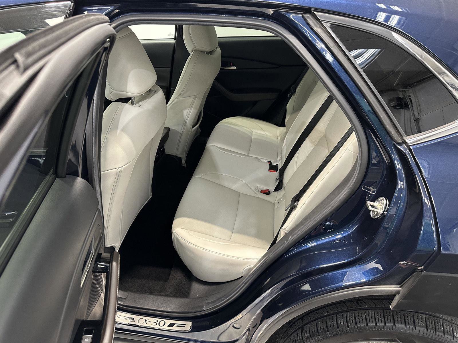 Used 2022 MAZDA CX-30 2.5 Turbo w/ Premium Plus Pkg image 30