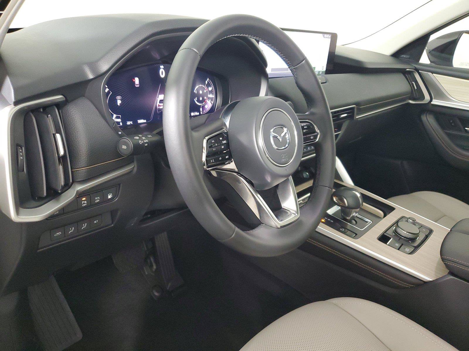 Certified 2025 MAZDA CX-90 Plug-In Hybrid w/Premium Sport AWD/4WD image 22