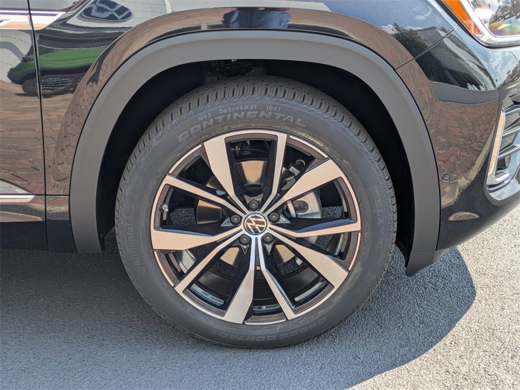 New 2026 Volkswagen Atlas Cross Sport SEL Premium R-Line image 12