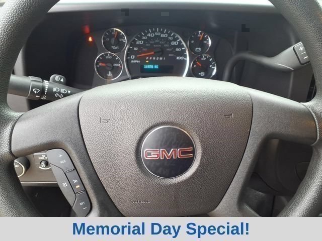 Used 2024 GMC Savana 2500 w/ Driver Convenience Package RWD image 18
