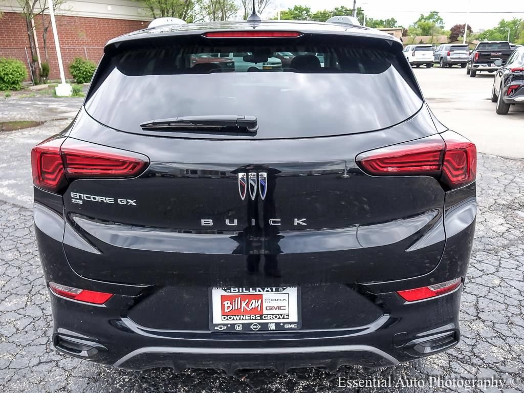 New 2026 Buick Encore GX Sport Touring AWD/4WD image 8