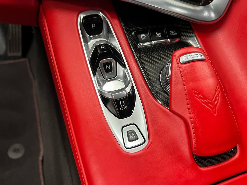 Used 2021 Chevrolet Corvette Stingray Premium Conv w/ Z51 Performance Package image 12