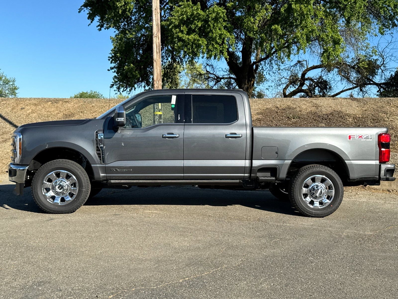 New 2026 Ford F350 Lariat w/ Lariat Ultimate Package image 6