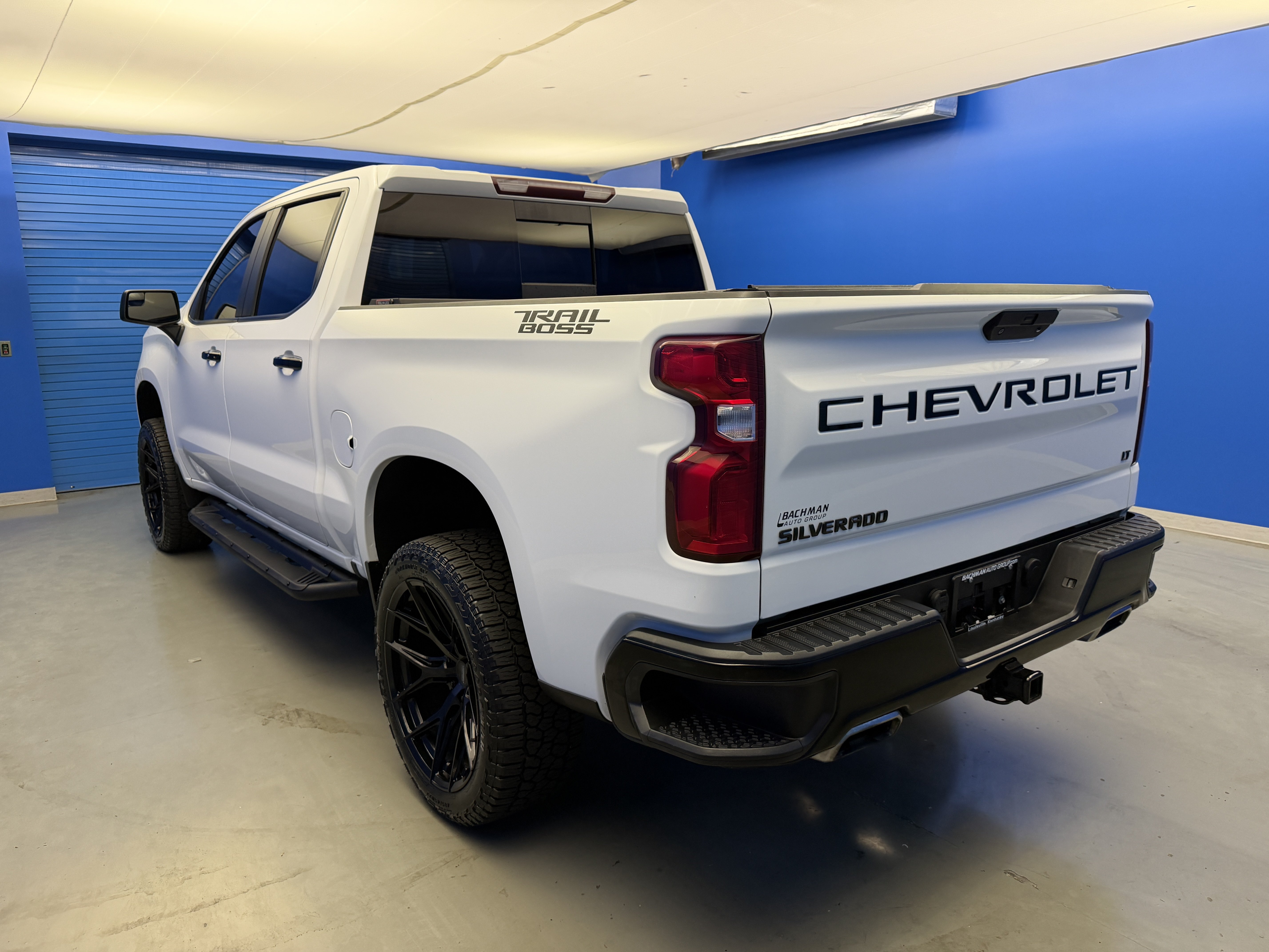 Used 2021 Chevrolet Silverado 1500 LT Trail Boss w/ Convenience Package II AWD/4WD image 5