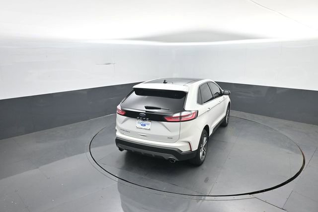 Certified 2024 Ford Edge Titanium AWD/4WD image 22