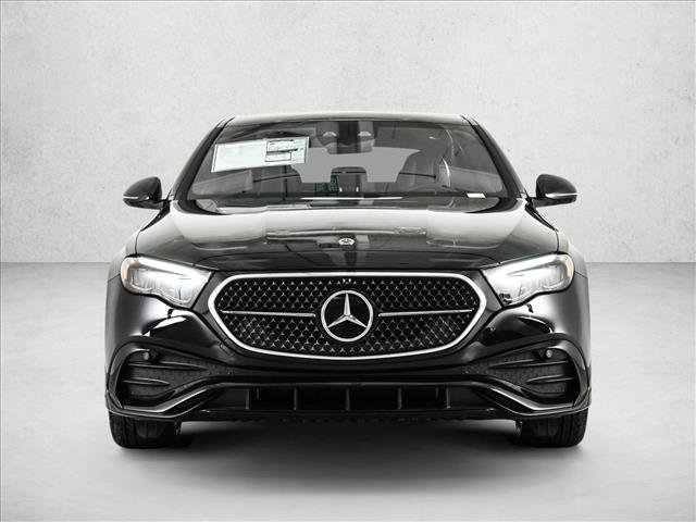 New 2026 Mercedes-Benz E 450 4MATIC Sedan image 2