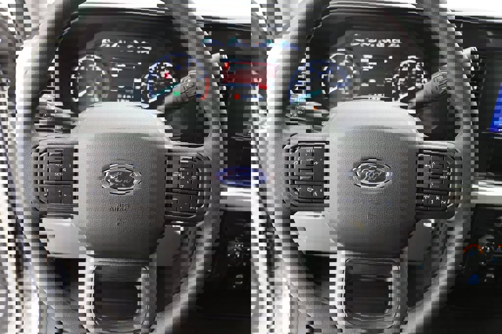 New 2026 Ford F250 XLT image 16