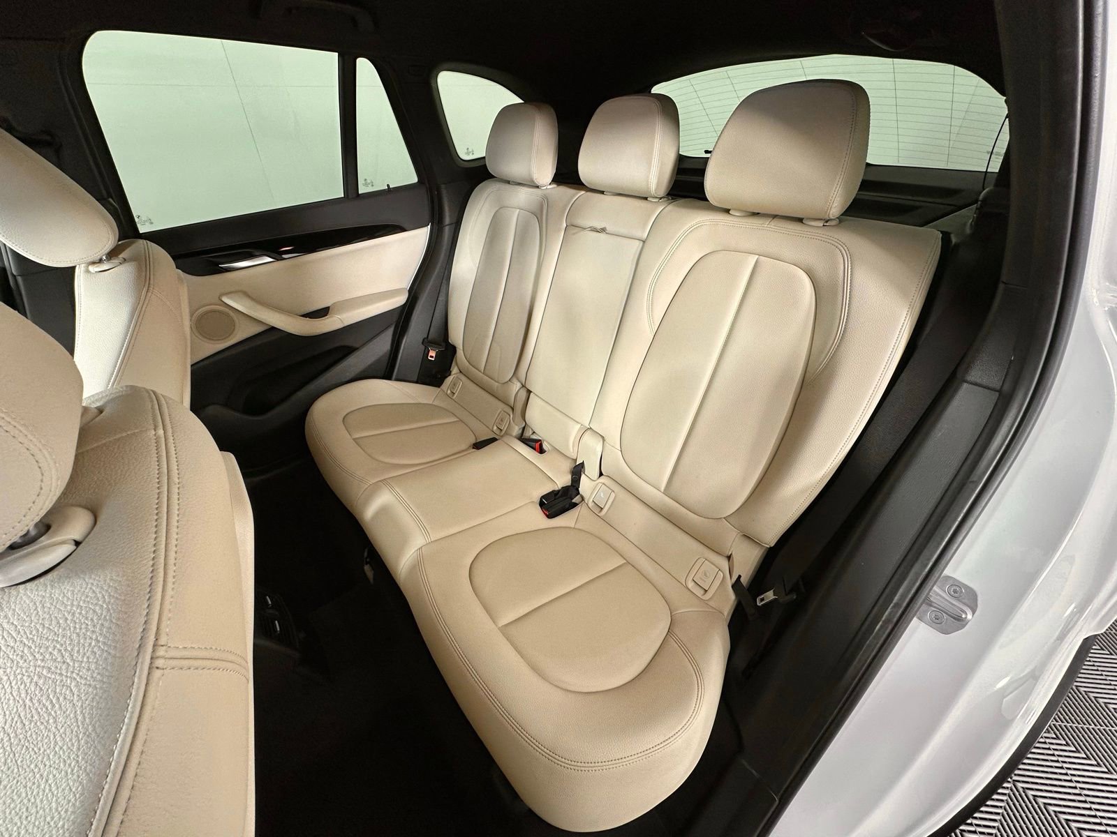 Used 2018 BMW X1 xDrive28i image 27