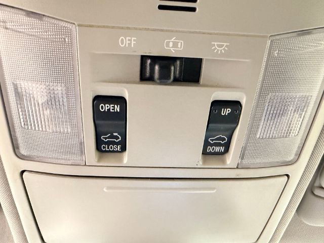 Used 2018 Toyota RAV4 Limited w/ All Weather Liner Package image 32