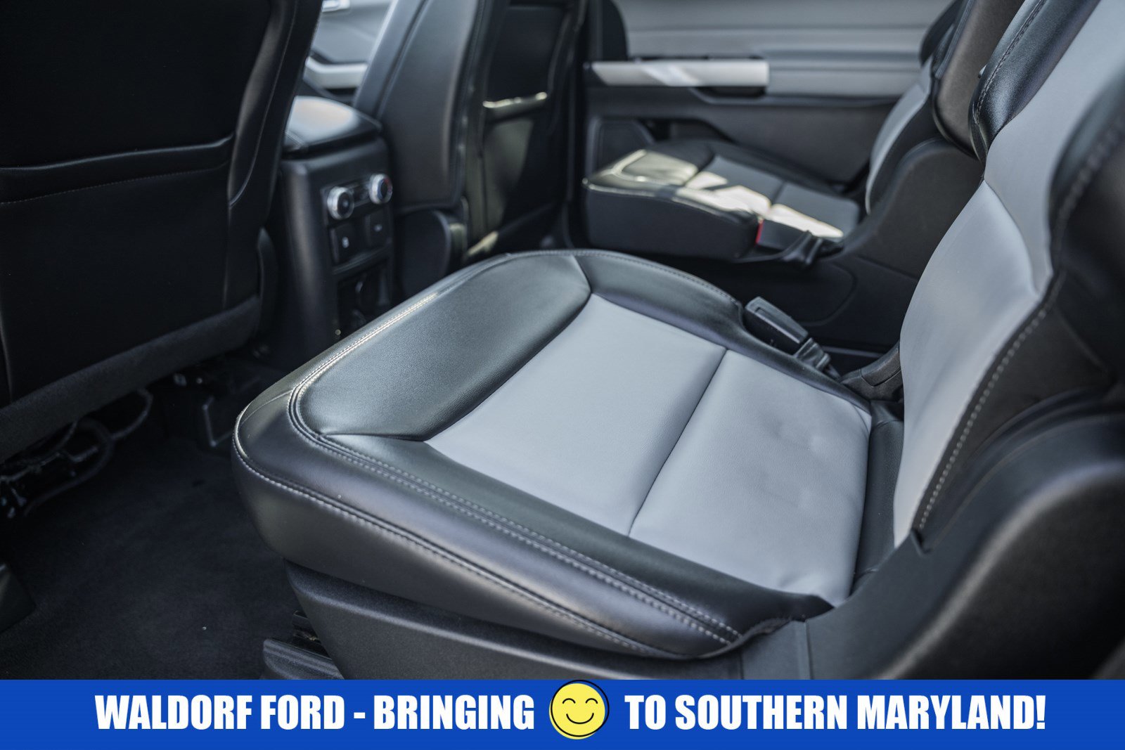 Used 2022 Ford Explorer XLT w/ Equipment Group 202A image 69