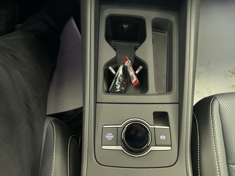 New 2026 Volkswagen Tiguan SE AWD/4WD image 16