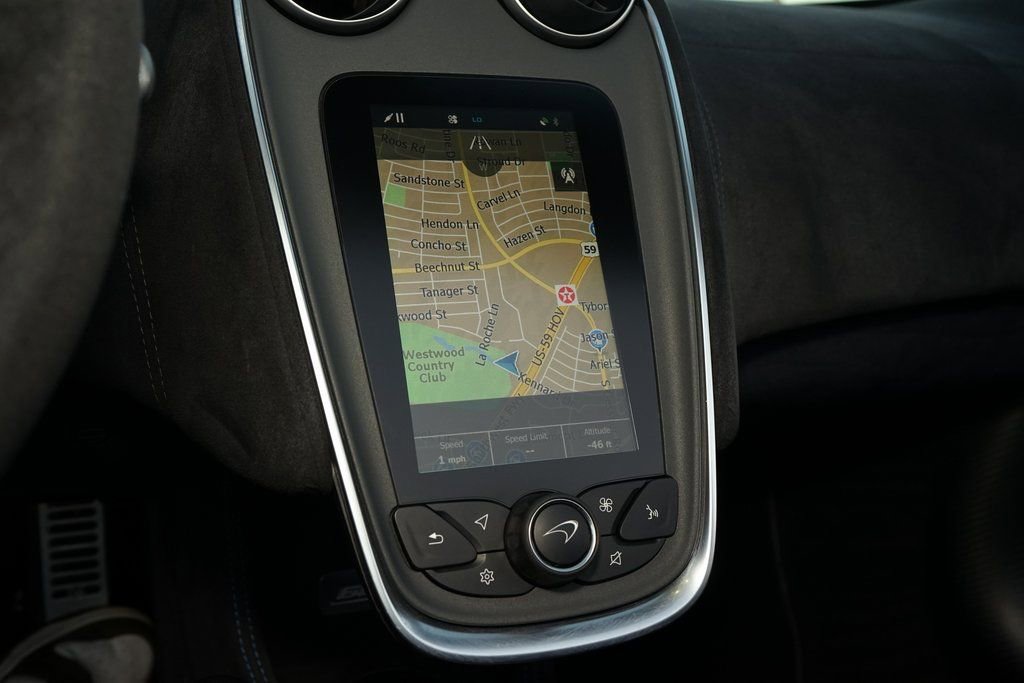 Used 2020 McLaren 600LT Spider image 19