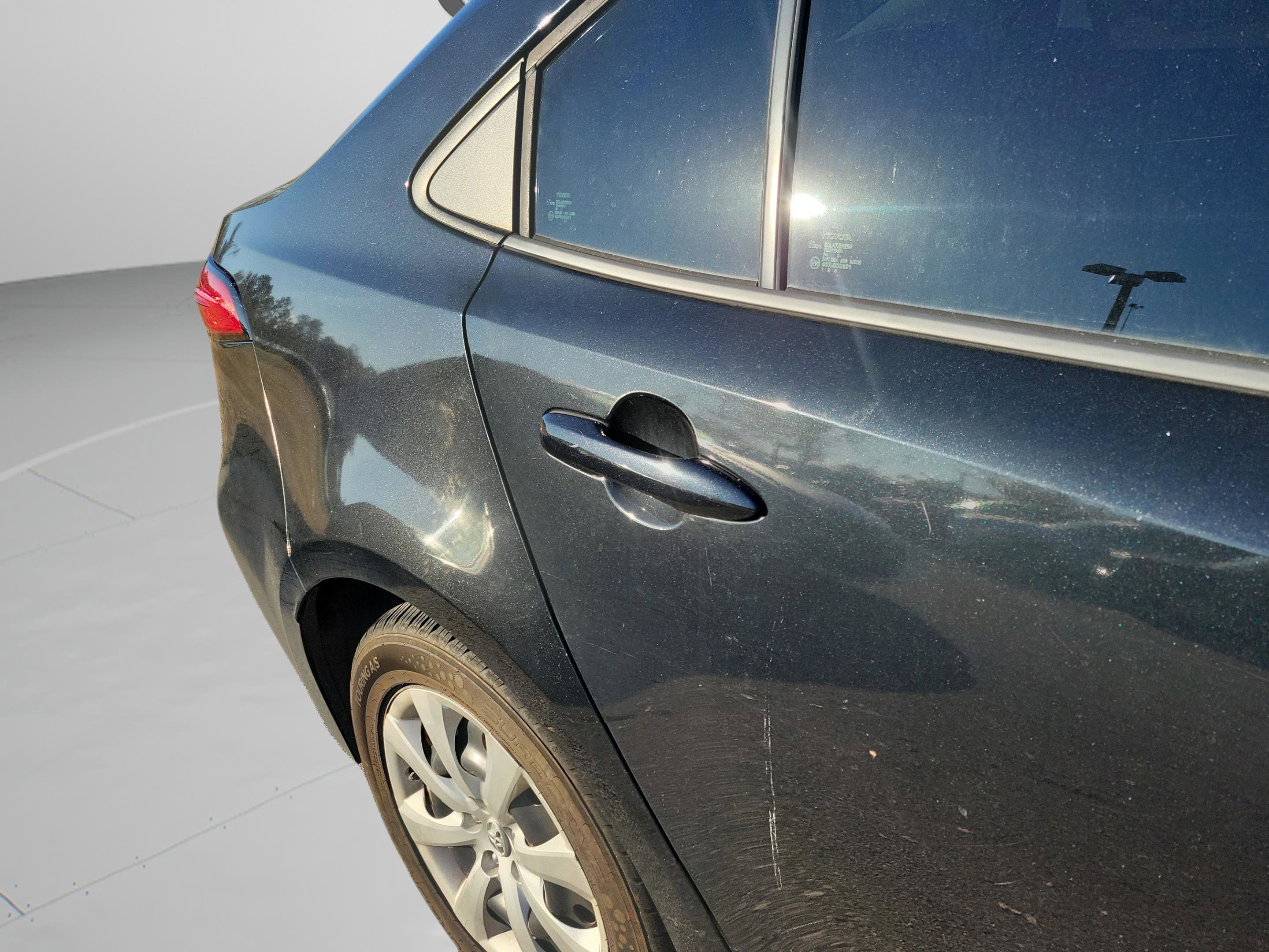 Used 2020 Toyota Corolla LE image 20