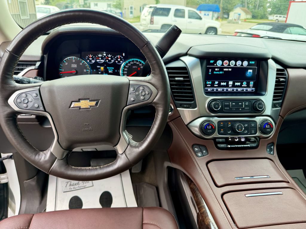 Used 2018 Chevrolet Tahoe Premier AWD/4WD image 9