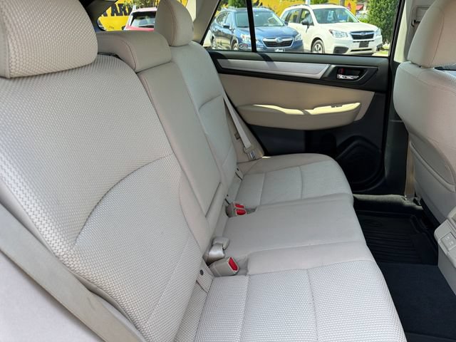 Used 2019 Subaru Outback 2.5i Premium AWD/4WD image 28