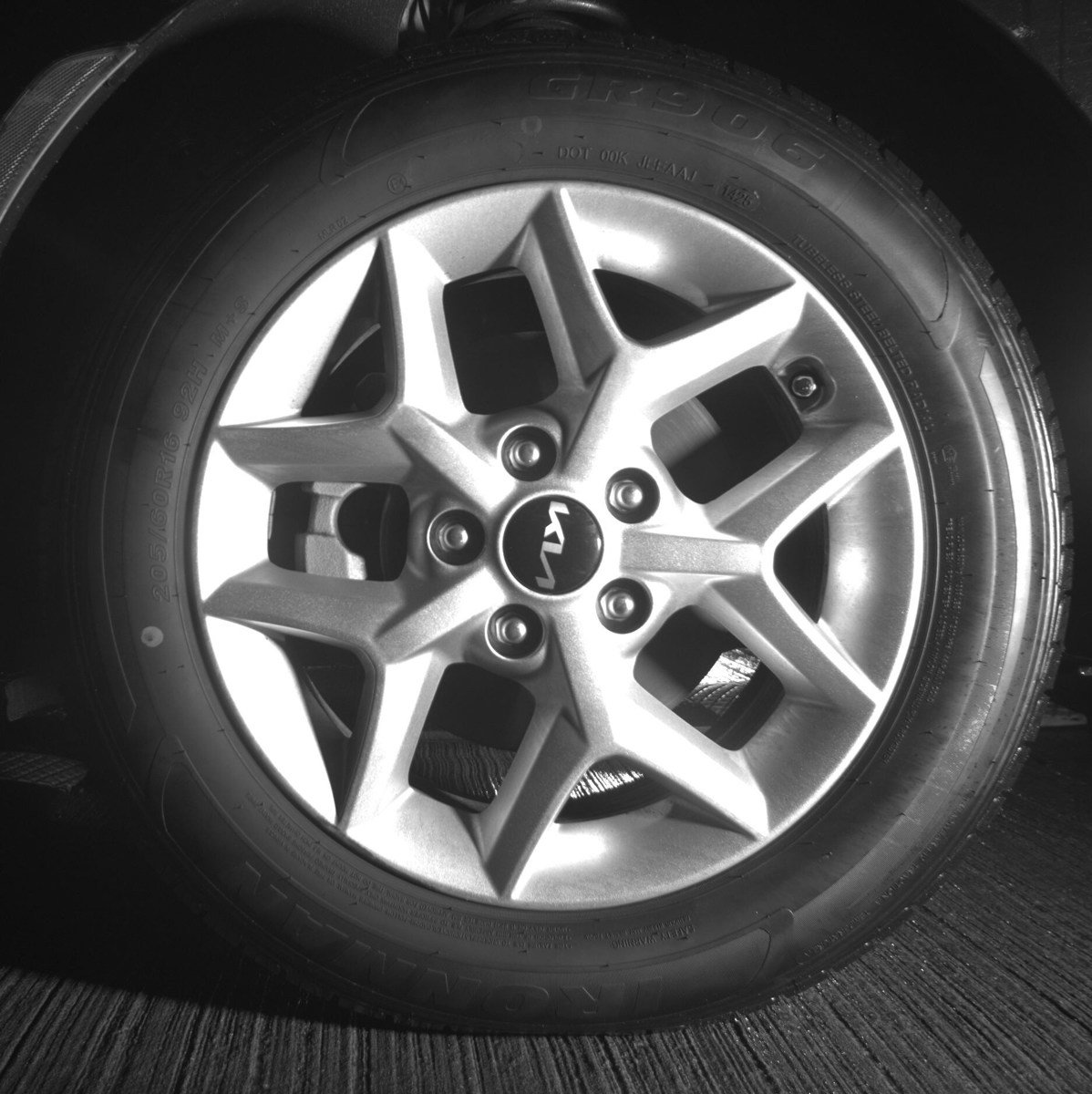 Used 2025 Kia Soul LX w/ LX Technology Package image 9