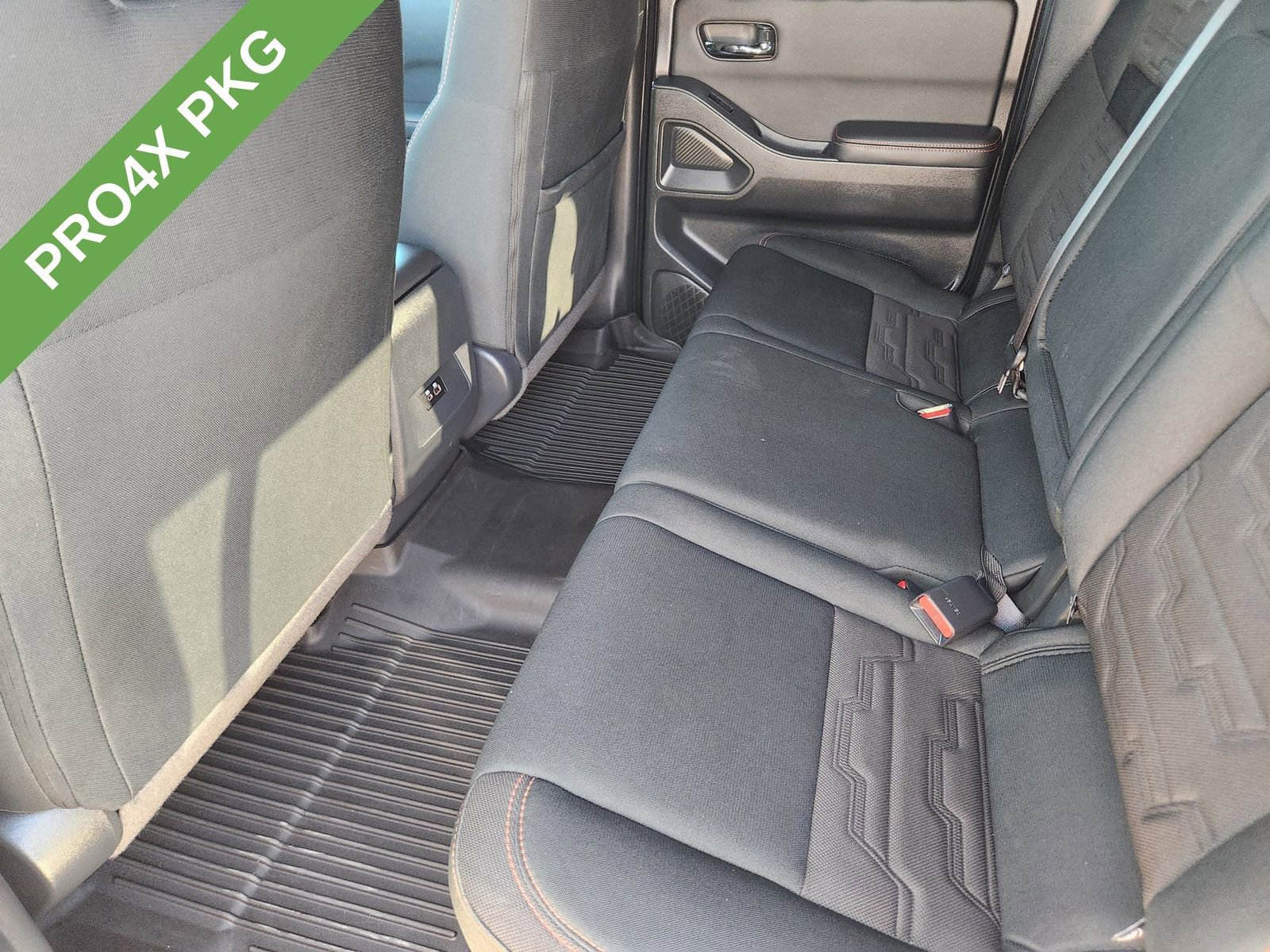 Used 2024 Nissan Frontier PRO-4X w/ Off-Road Protection Package image 33