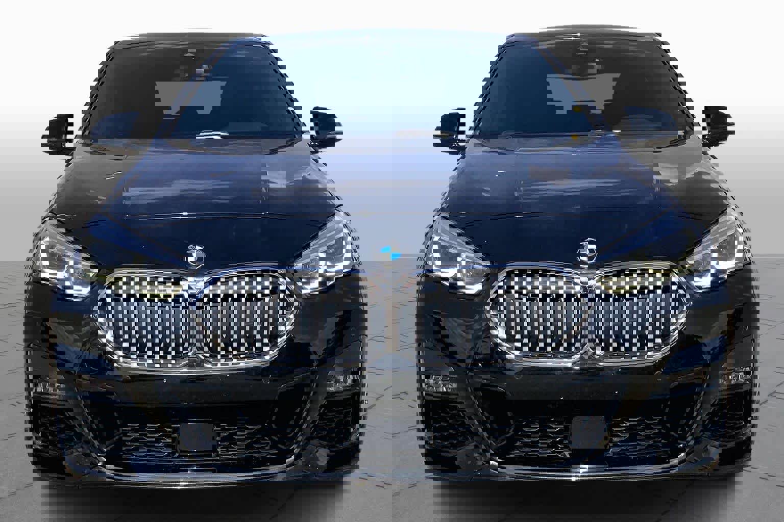 Used 2022 BMW 228i xDrive Gran Coupe image 3