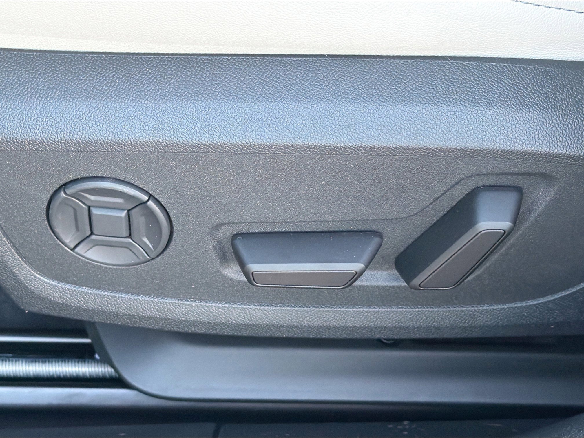 New 2026 Audi A6 Premium Plus AWD/4WD image 25