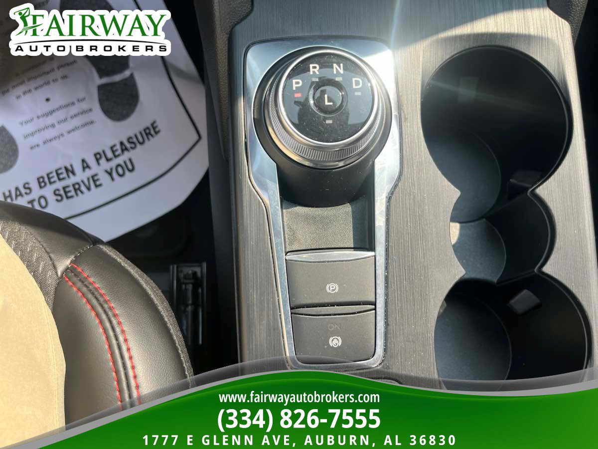 Used 2024 Ford Escape ST-Line w/ Tech Pack #1 image 23