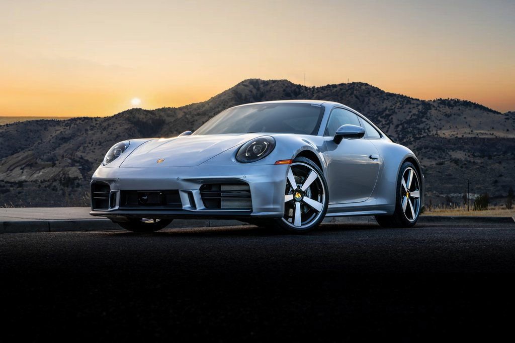 New 2026 Porsche 911 Carrera image 1