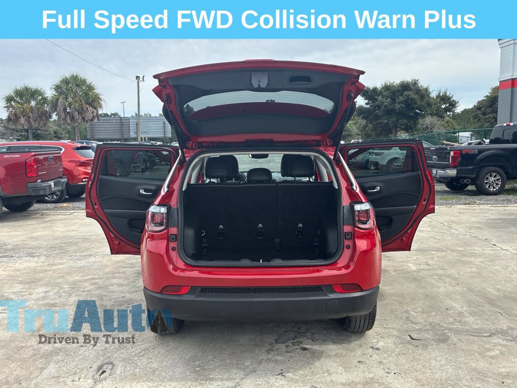 Used 2020 Jeep Compass Latitude FWD image 16