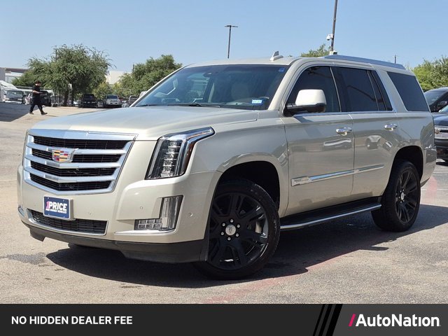 Used 2017 Cadillac Escalade Luxury