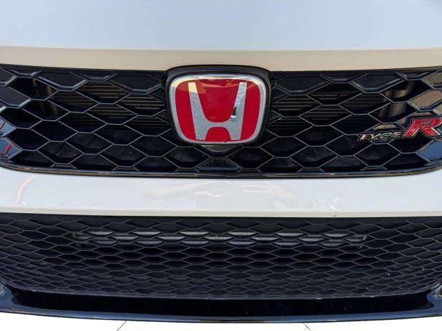 Used 2025 Honda Civic Type R image 13