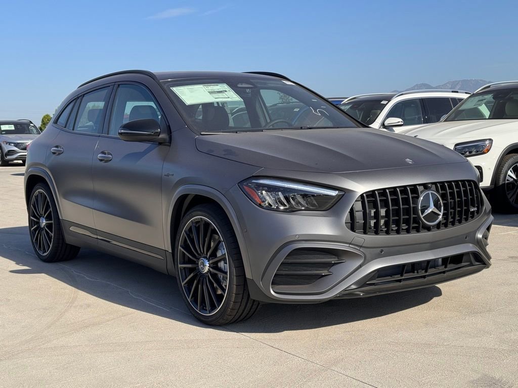 New 2025 Mercedes-Benz GLA 35 AMG 4MATIC image 2