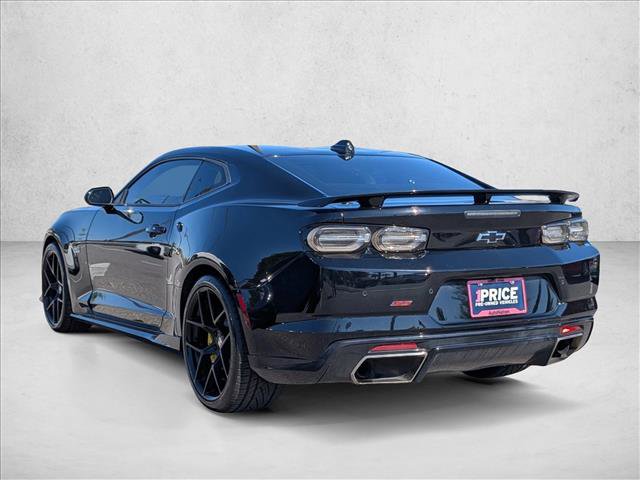 Used 2020 Chevrolet Camaro SS RWD image 7