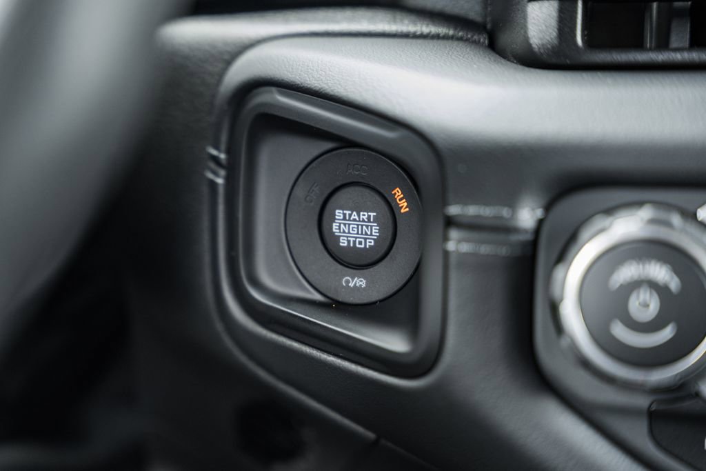 New 2025 Jeep Wrangler Rubicon 392 image 29