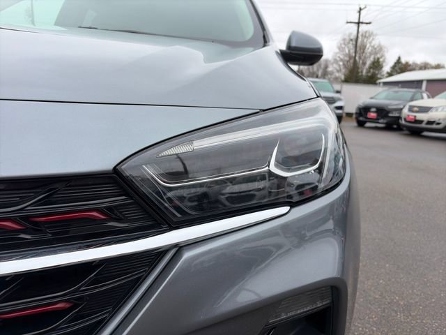 Used 2021 Buick Encore GX Essence w/ Advanced Technology Package AWD/4WD image 19