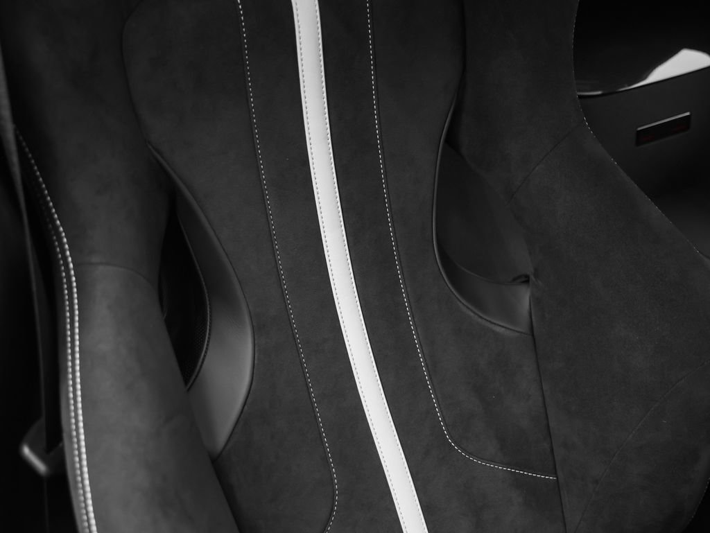 Certified 2022 Ferrari 812 Competizione image 25