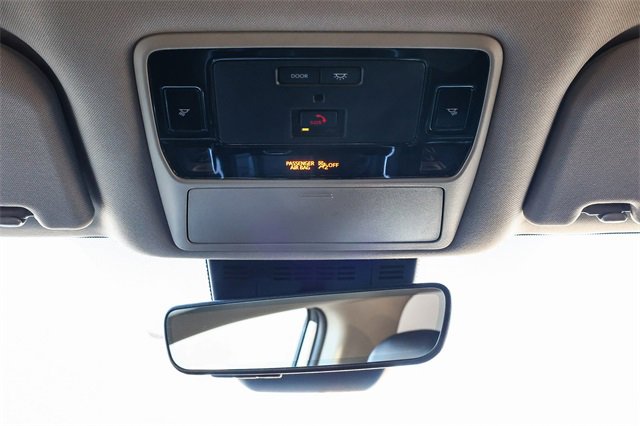 Used 2025 Toyota Grand Highlander AWD image 17