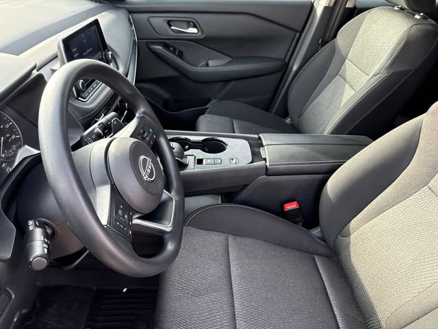 Used 2024 Nissan Rogue SV FWD image 19