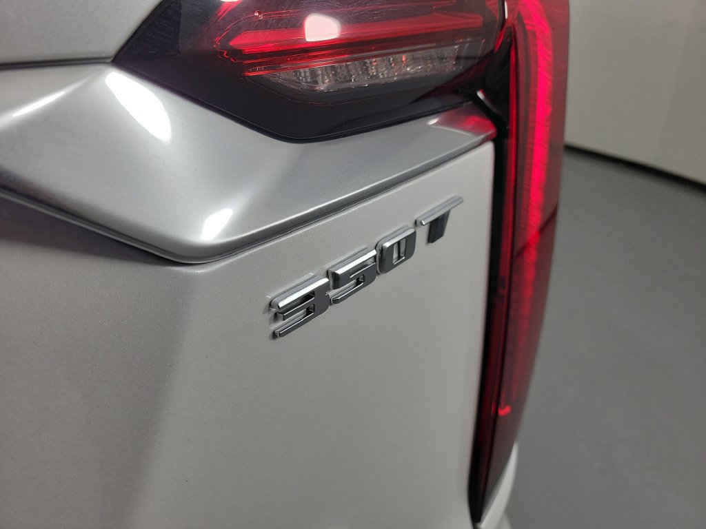 Used 2024 Cadillac XT6 Luxury FWD image 8