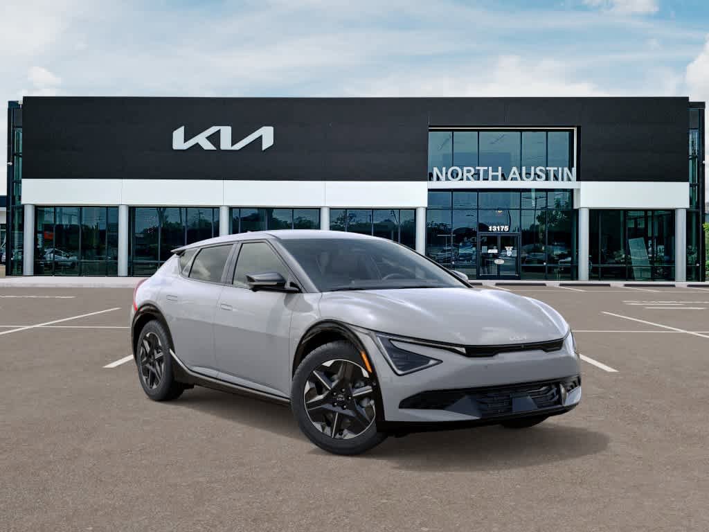 New 2026 Kia EV6 Wind RWD image 8