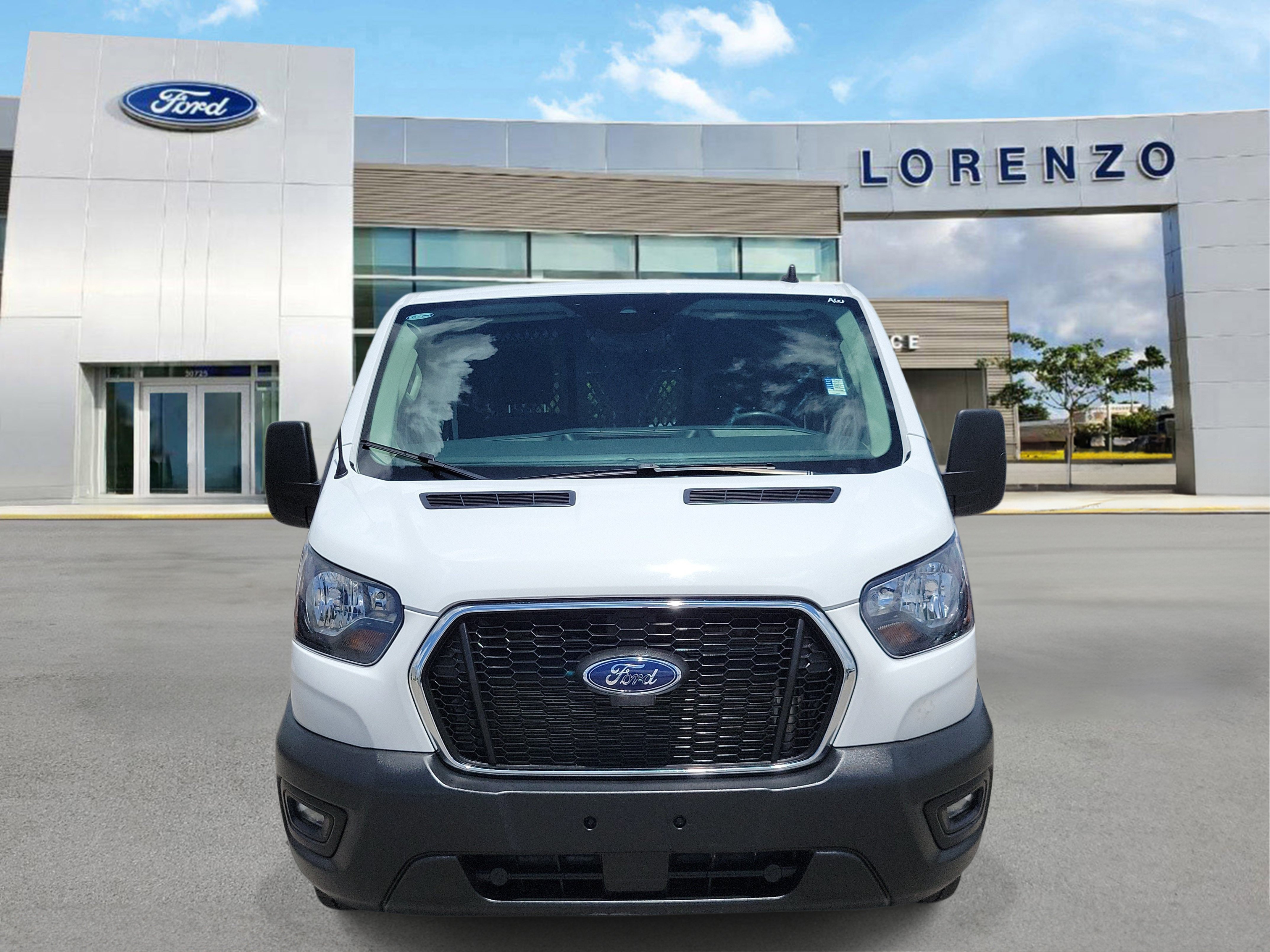 Used 2024 Ford Transit 250 Low Roof w/ Exterior Upgrade Package RWD image 2