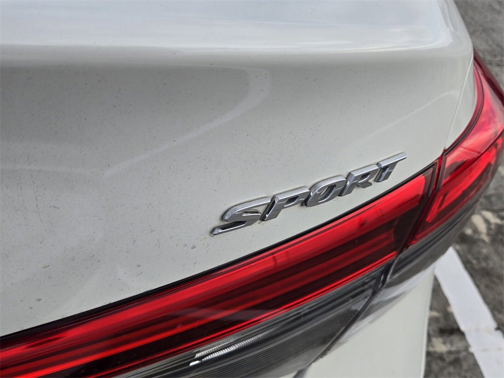 Used 2023 Honda Civic Sport image 11