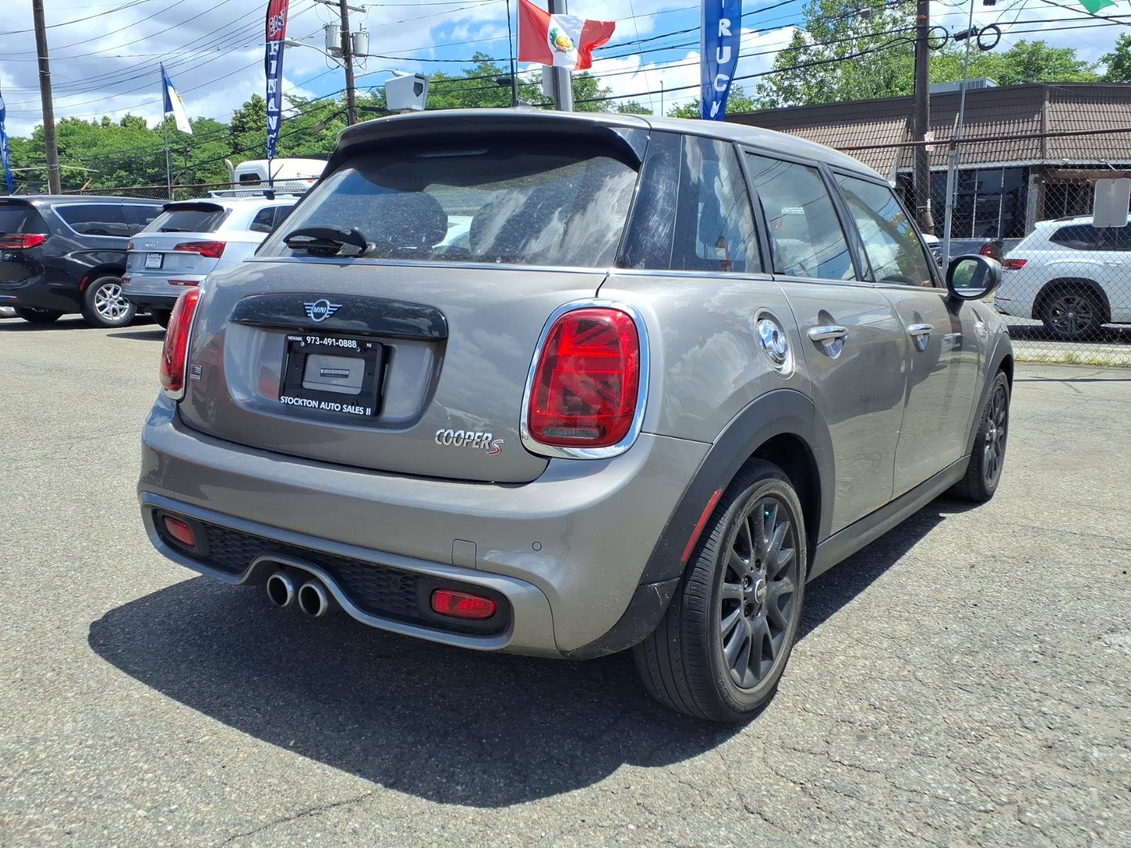 Used 2020 MINI Cooper S FWD image 7
