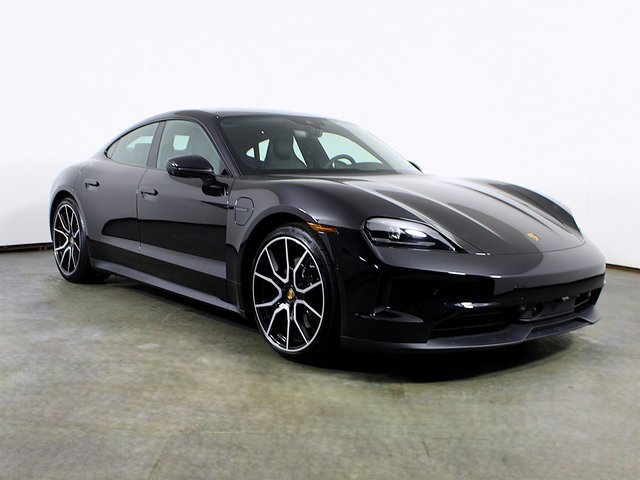 New 2025 Porsche Taycan image 8