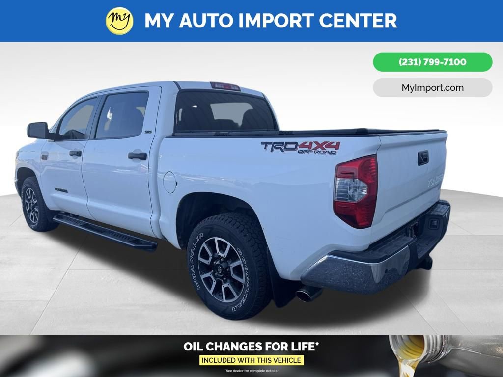 Used 2018 Toyota Tundra SR5 AWD/4WD image 4