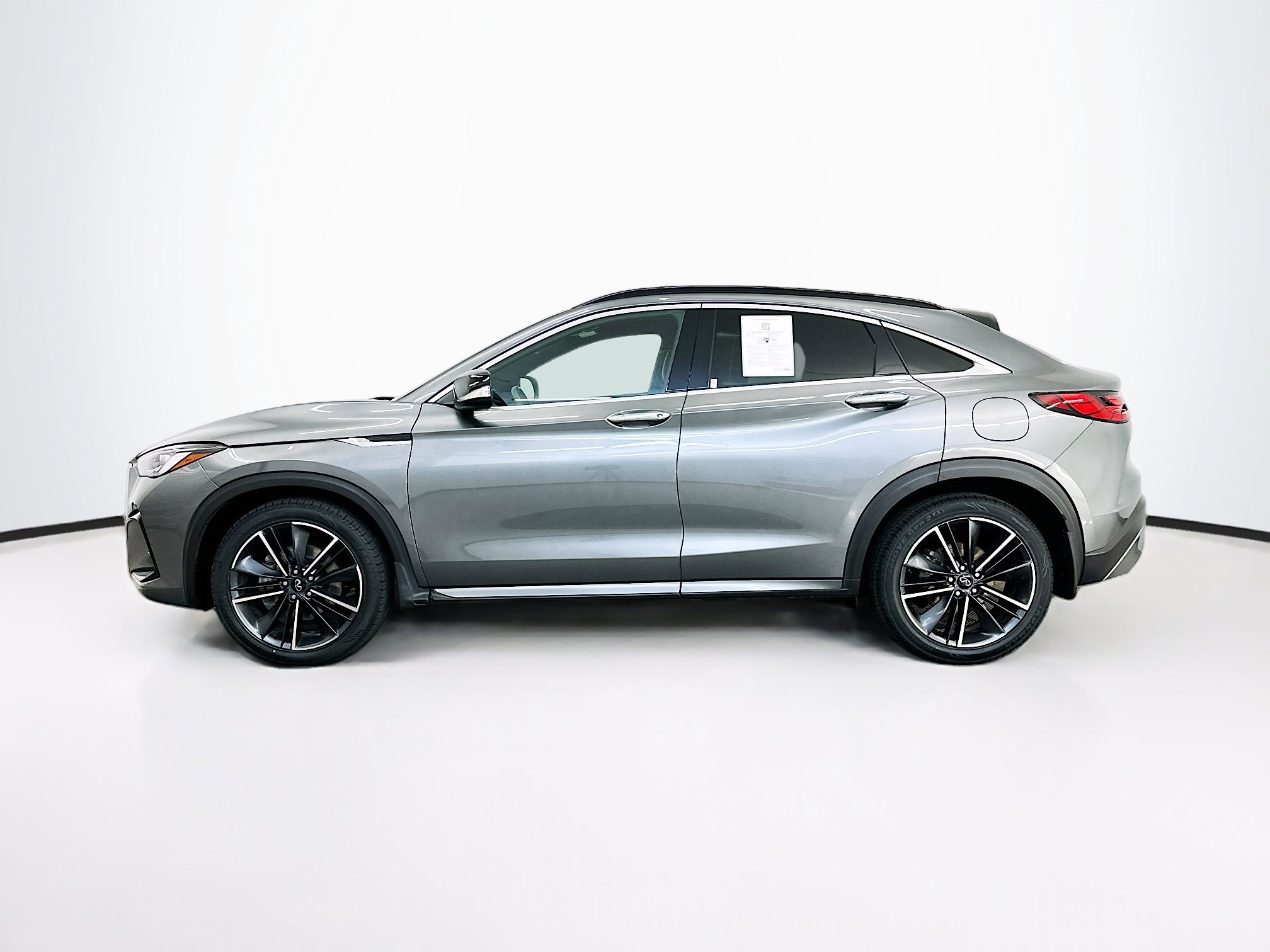 Used 2023 INFINITI QX55 Luxe w/ Cargo Package AWD/4WD image 4