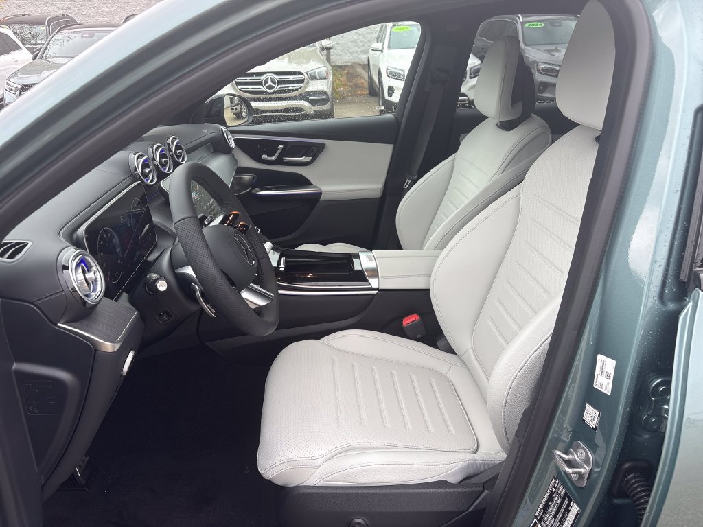 New 2027 Mercedes-Benz GLC 300 4MATIC image 9