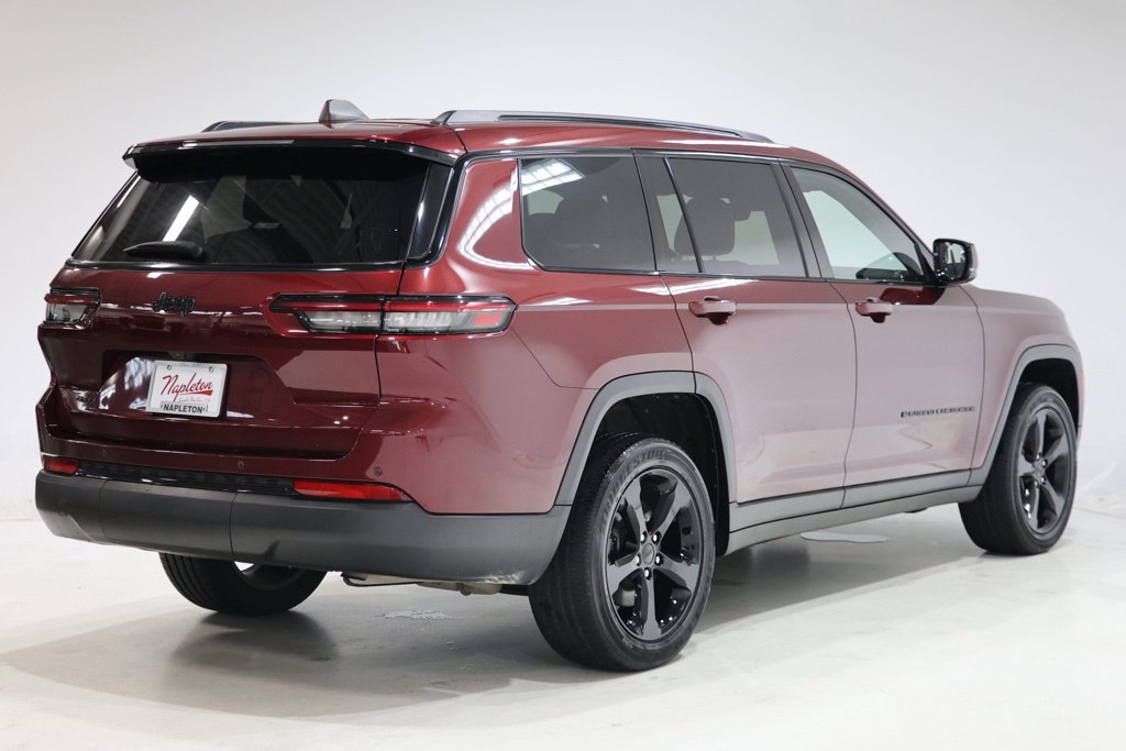 Used 2023 Jeep Grand Cherokee L Laredo AWD/4WD image 8