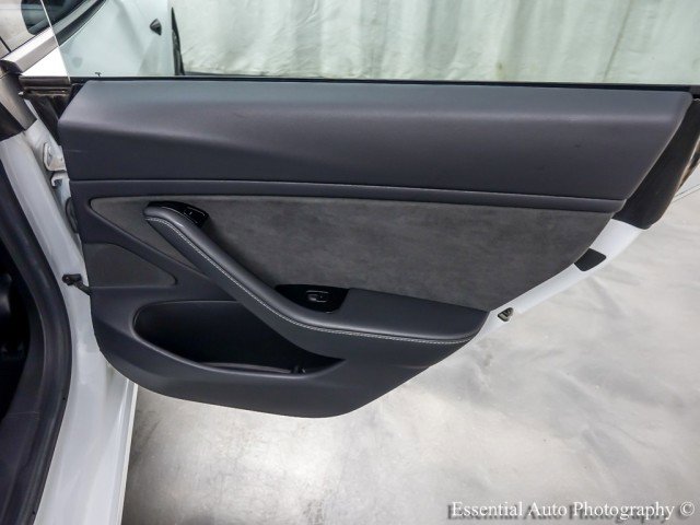 Used 2019 Tesla Model 3 Standard Range Plus image 39