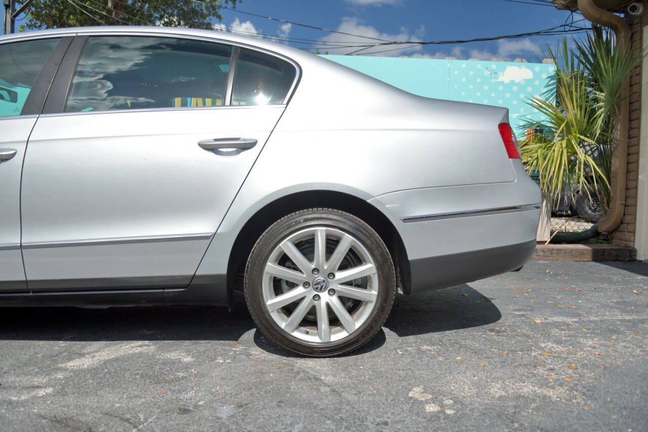 Used 2010 Volkswagen Passat Komfort image 9