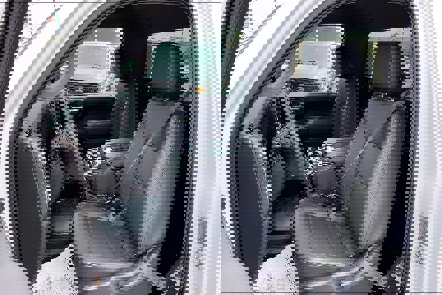 Used 2024 GMC Sierra 2500 Pro image 8