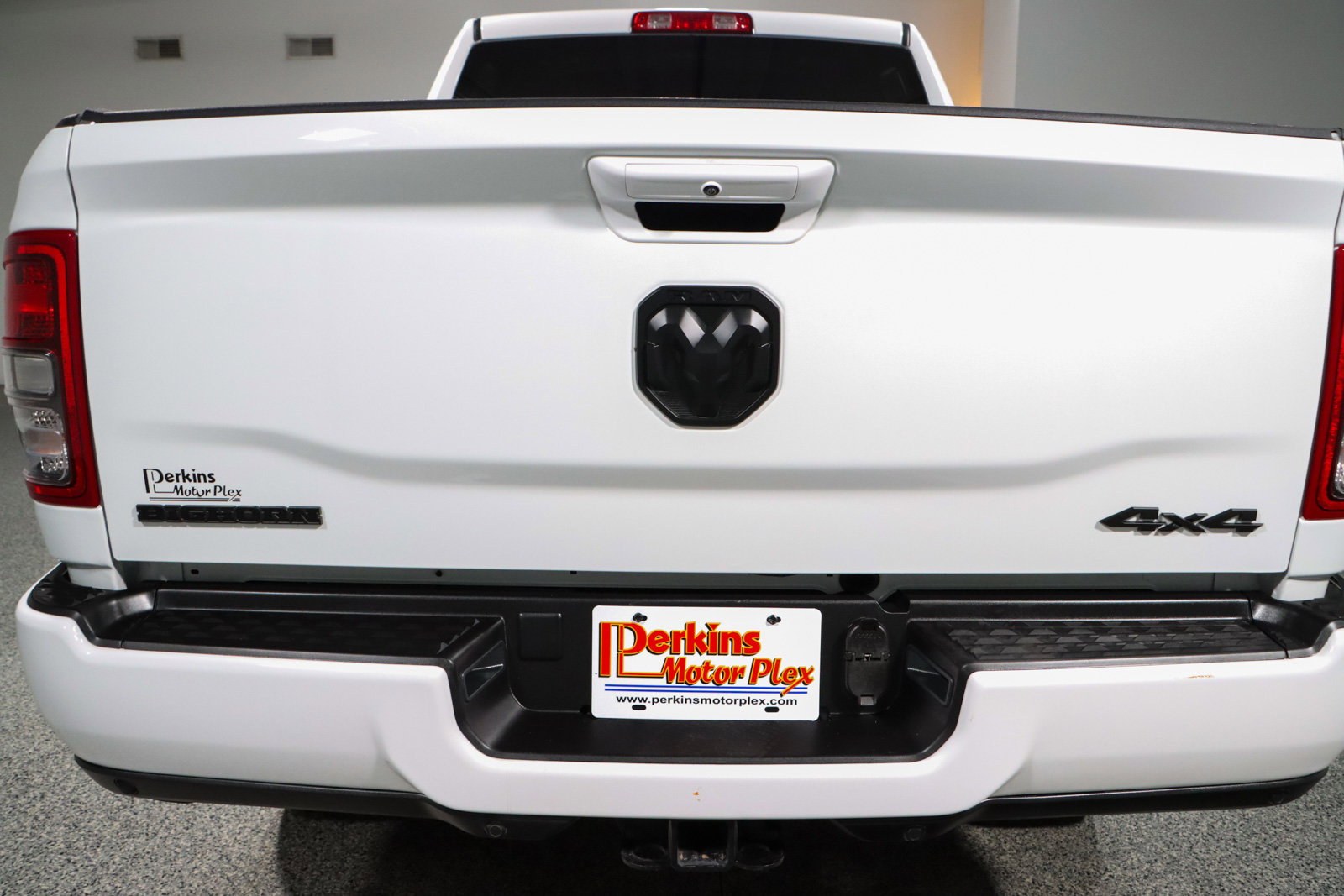 Used 2024 RAM 2500 Big Horn w/ Night Edition image 8