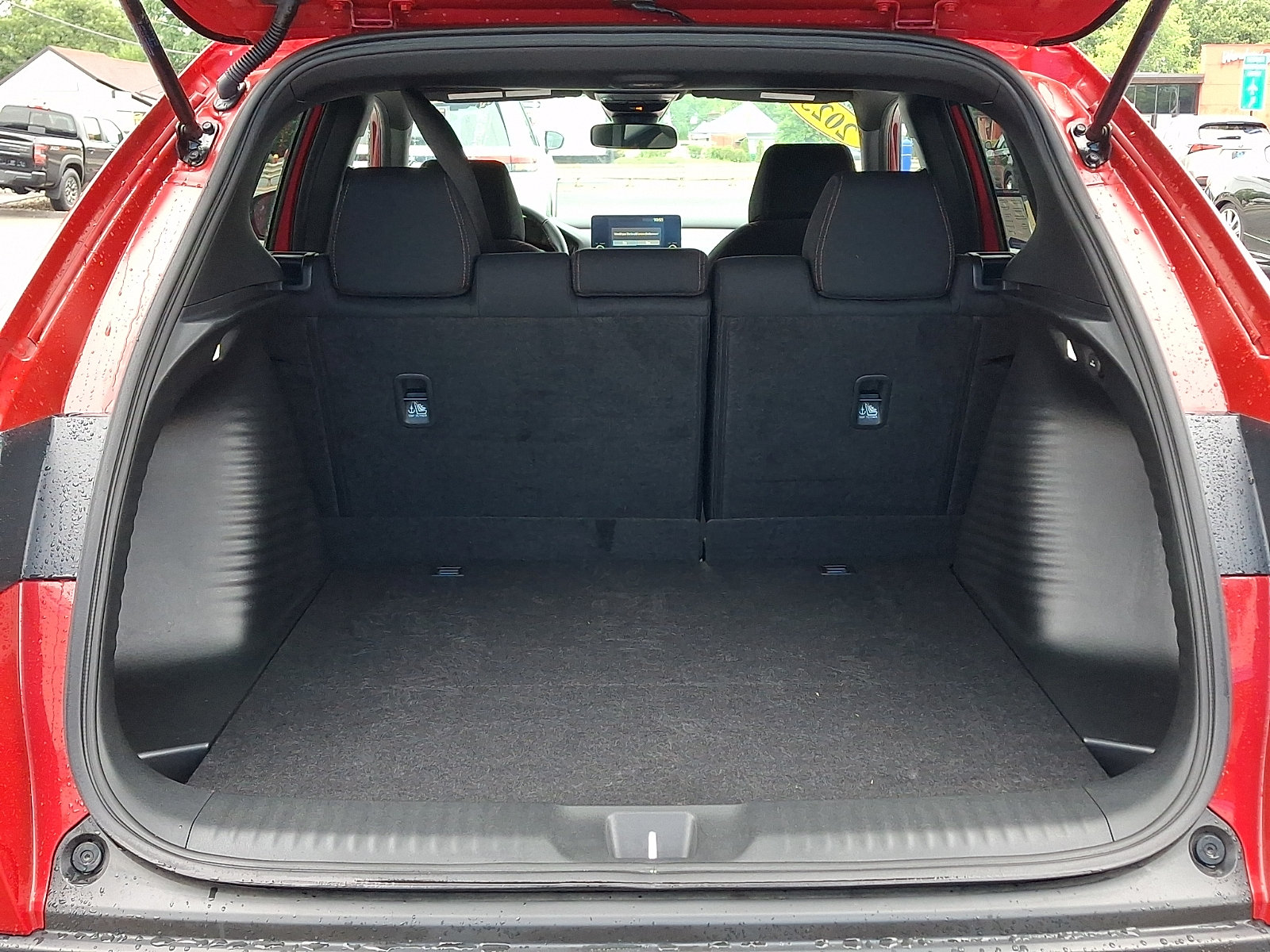 Used 2025 Honda HR-V Sport image 29